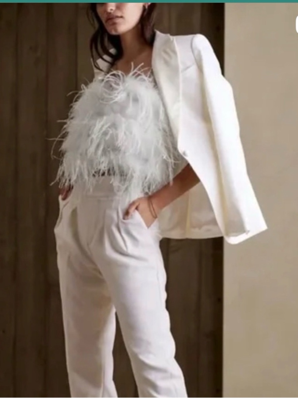 Banana Republic White Ostrich Feather crop top size Large NWT